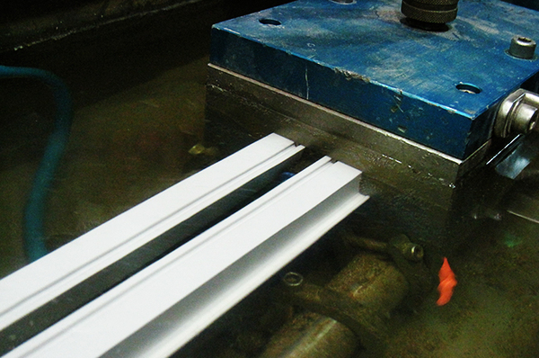 Multi-cavity Extrusion Tooling